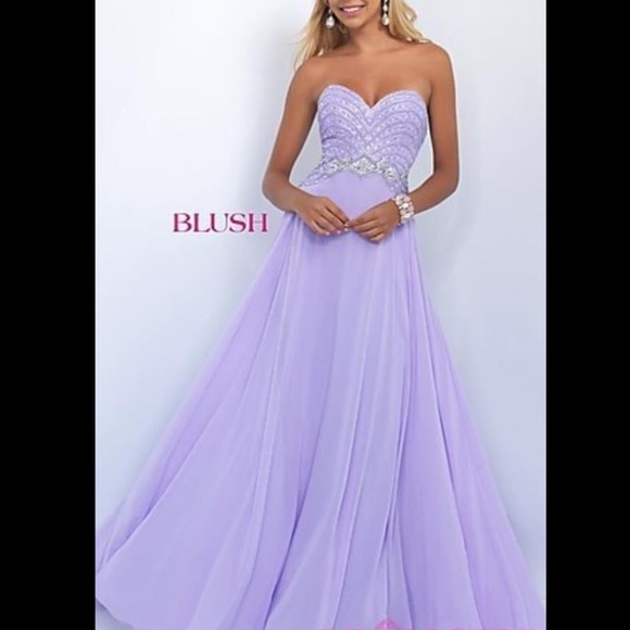 Dresses & Skirts - Prom dress